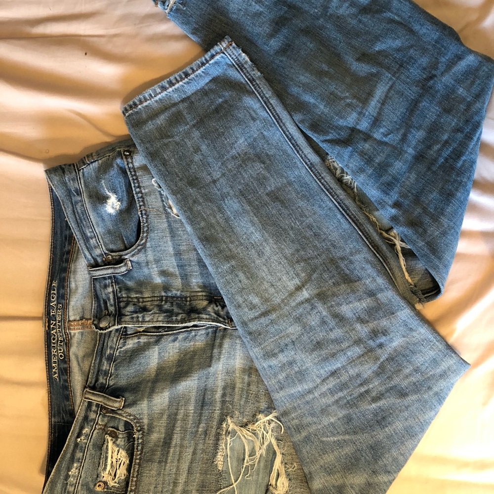 American Eagle Size 8 R jeans